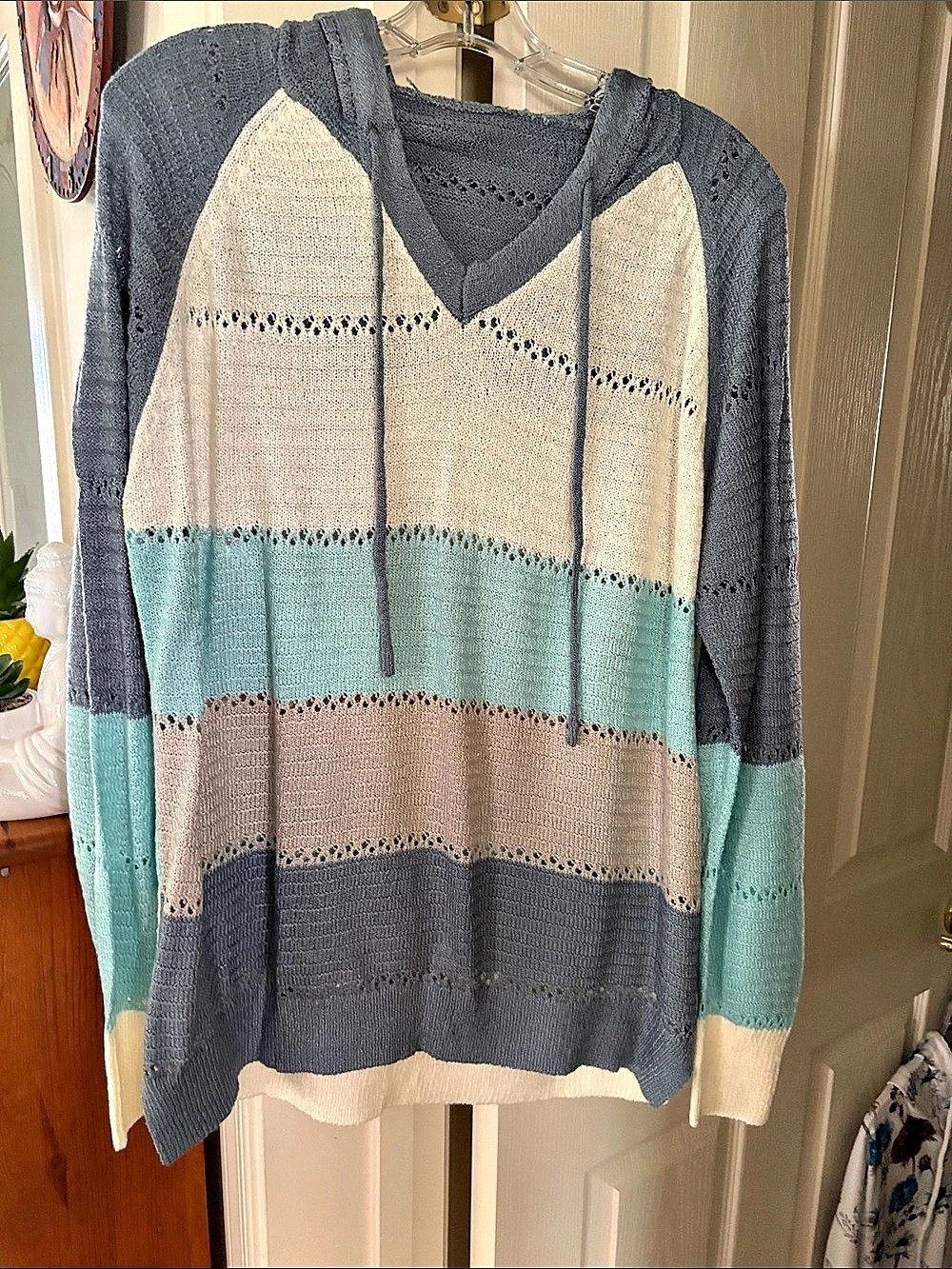 Color Block V-Neck Sweater